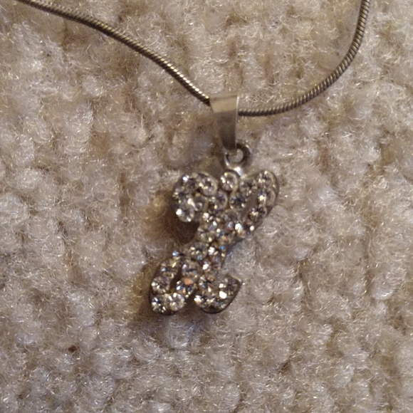 Costume necklaces - Picture 6 of 8